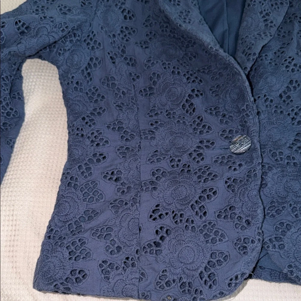 Sandro sz M 100% Cotton Women's Dark Blue Floral Lace Eyelet single but. Blazer - Picture 7 of 10